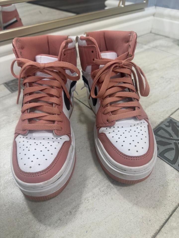 Кроссовки Nike Jordan