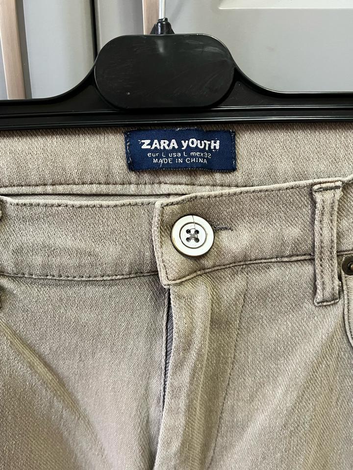 Джинсы Zara