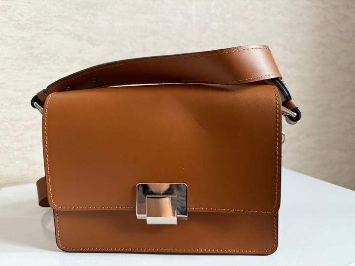 Сумка из натуральной кожи