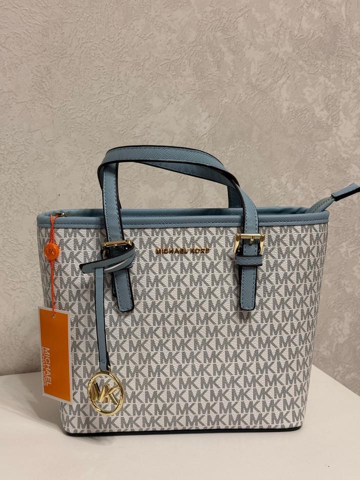 Голубая сумка Michael Kors