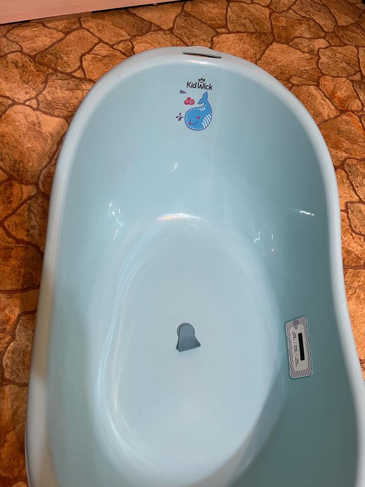 Продам ванночку для новорожденного