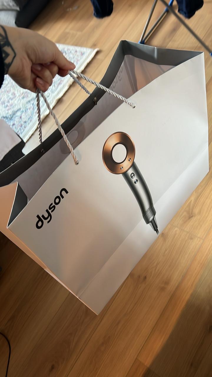 Стайлер Dyson