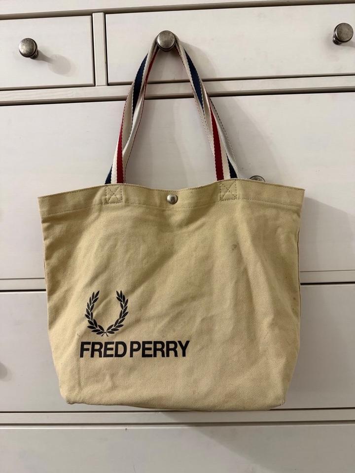 Fred Perry, шоппер. Оригинал