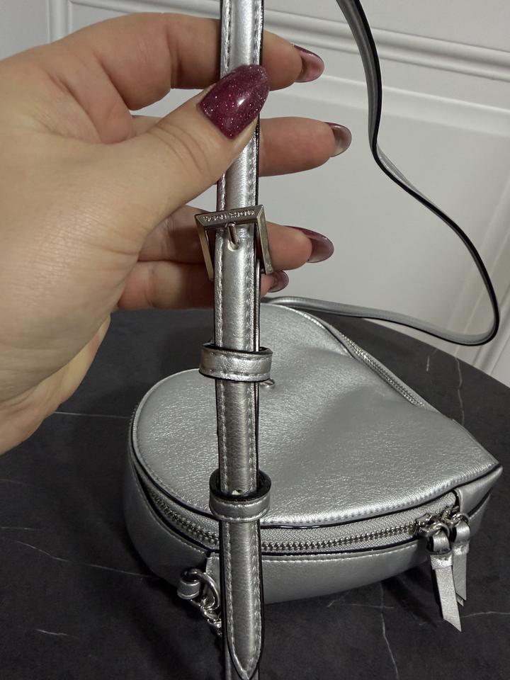 Сумка Victoria’s Secret в форме сердца