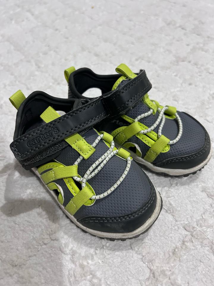 Сандали carters