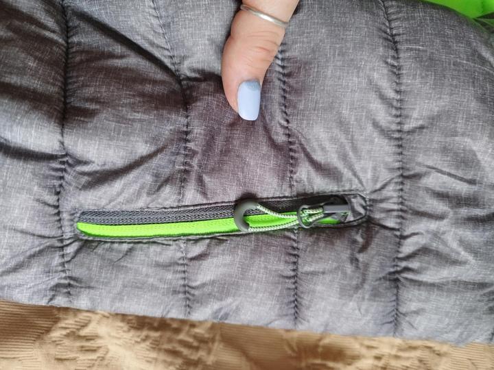 Детская куртка лёгкая на 7 лет