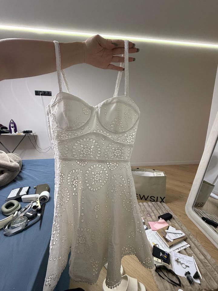 Белое платье Zara