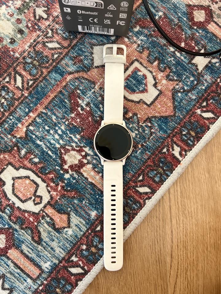 Garmin vivoactive 5часы