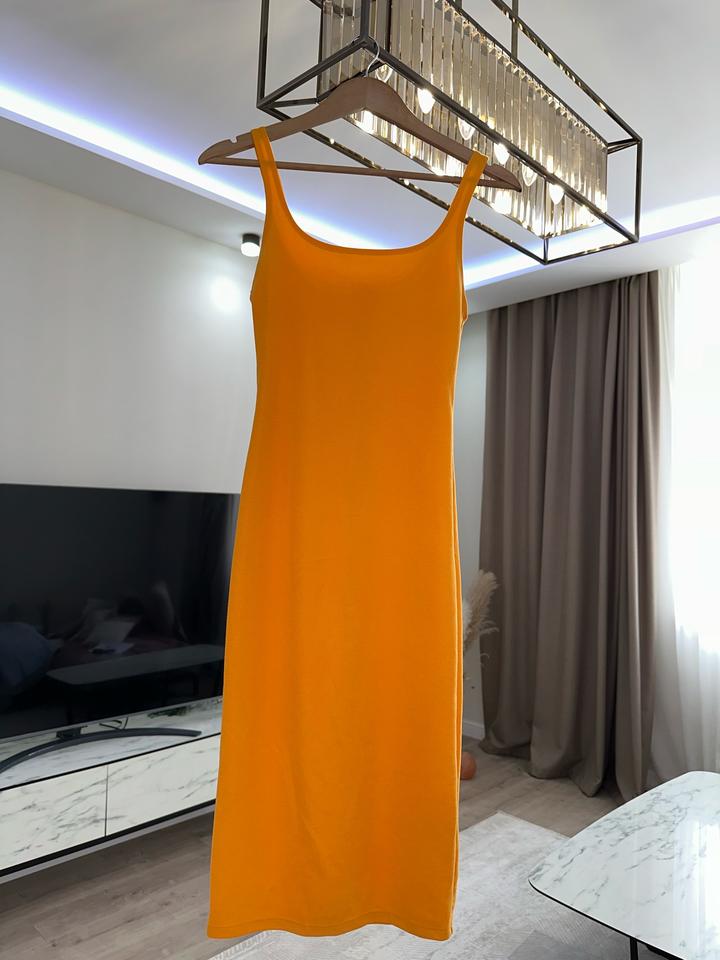 Желтое платье Zara