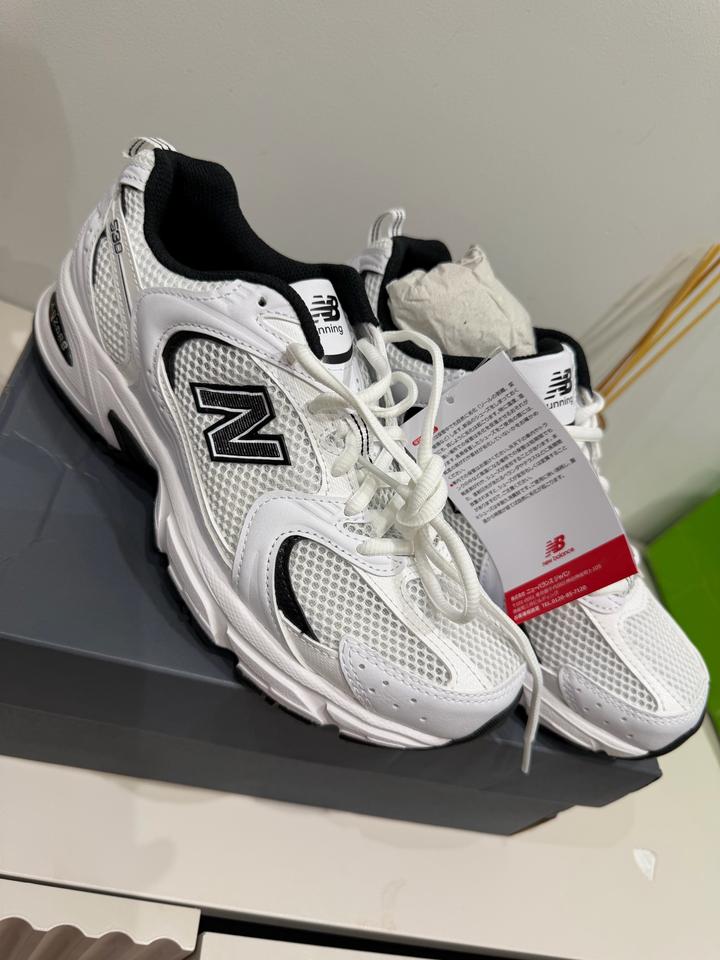 Кроссовки new balance