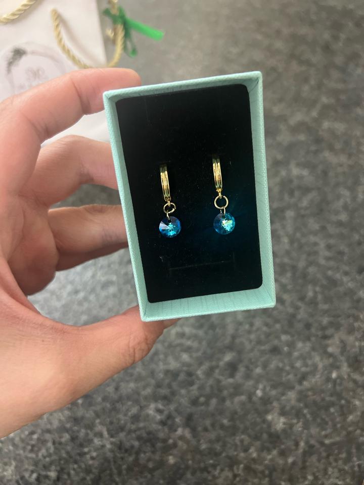 Бижутерия серьги с голубыми камнями Swarovski