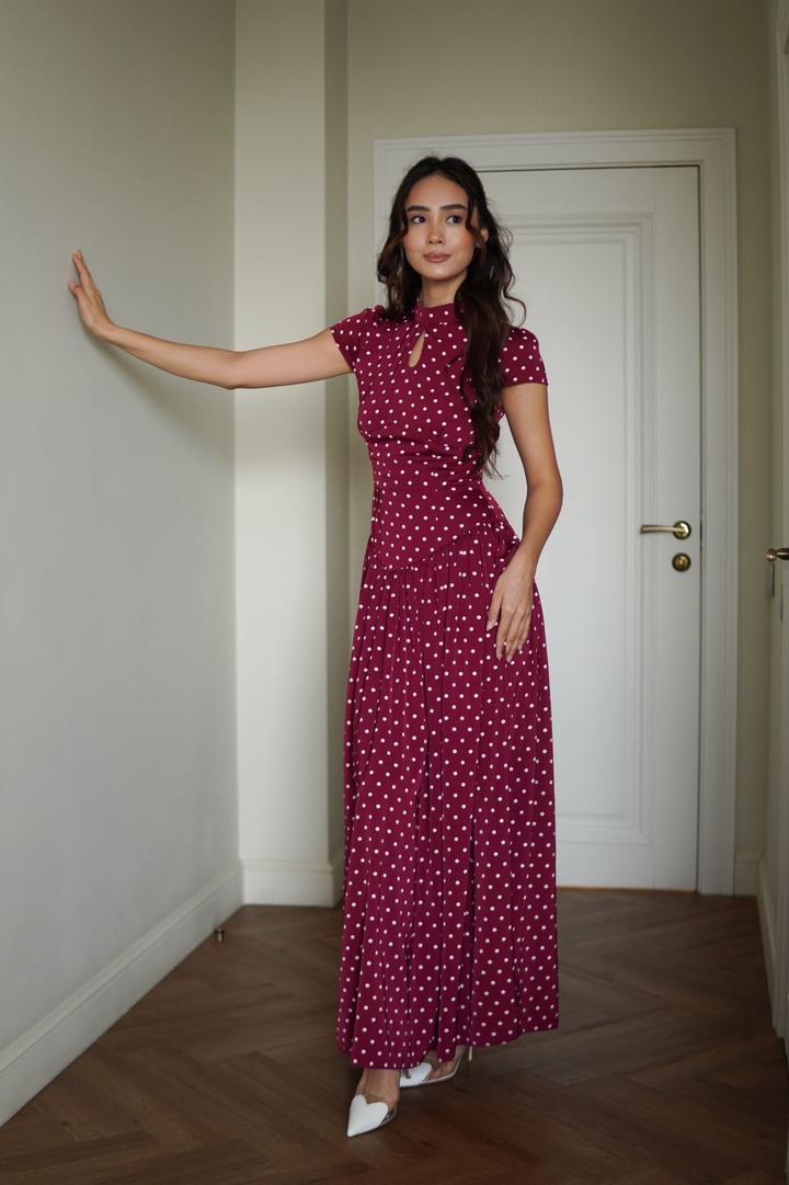 Красное платье с завязками новое