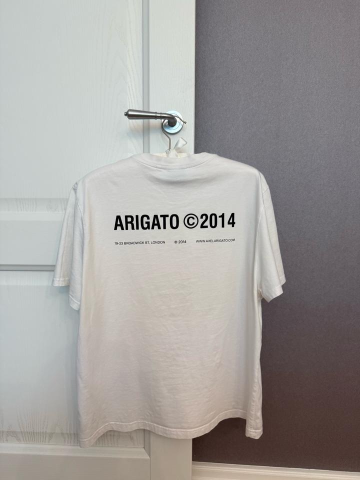 Белая футболка AXEL ARIGATO