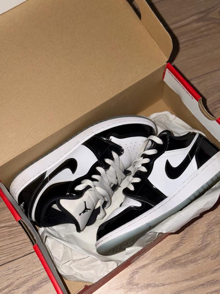 Кроссовки Nike