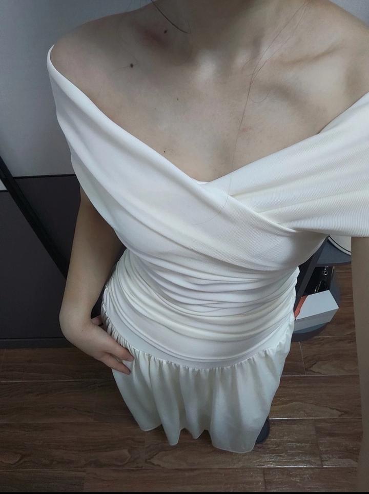 Белая двойка