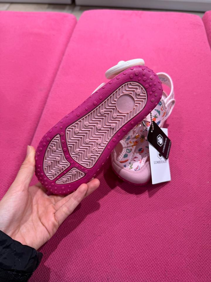 Детские сандали