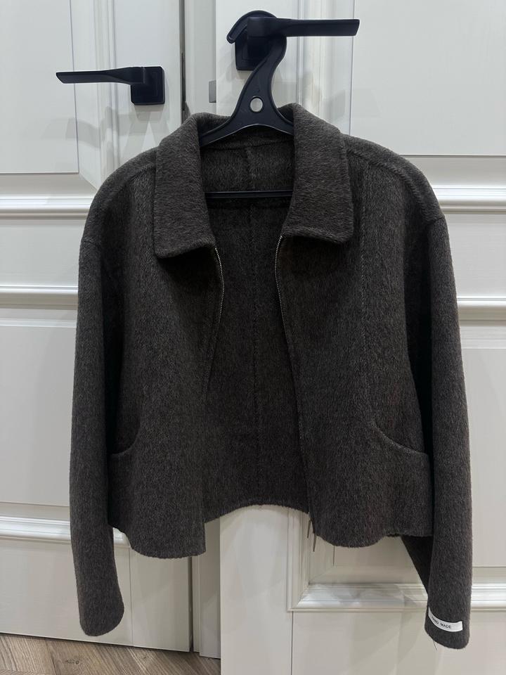 Упроченная шерстяная курточка