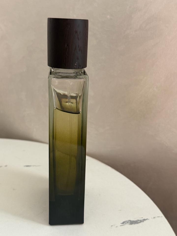 LOEWE Esencia 🌿Остаток флакона представлен на фото
