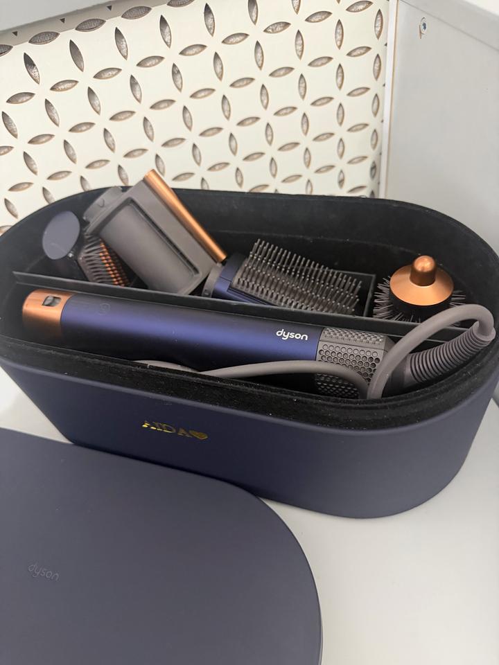 Dyson