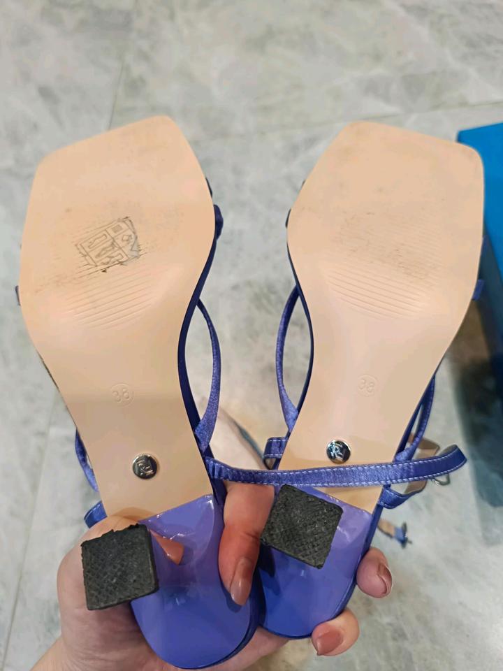 Босоножки Rio Fiore 38 размер