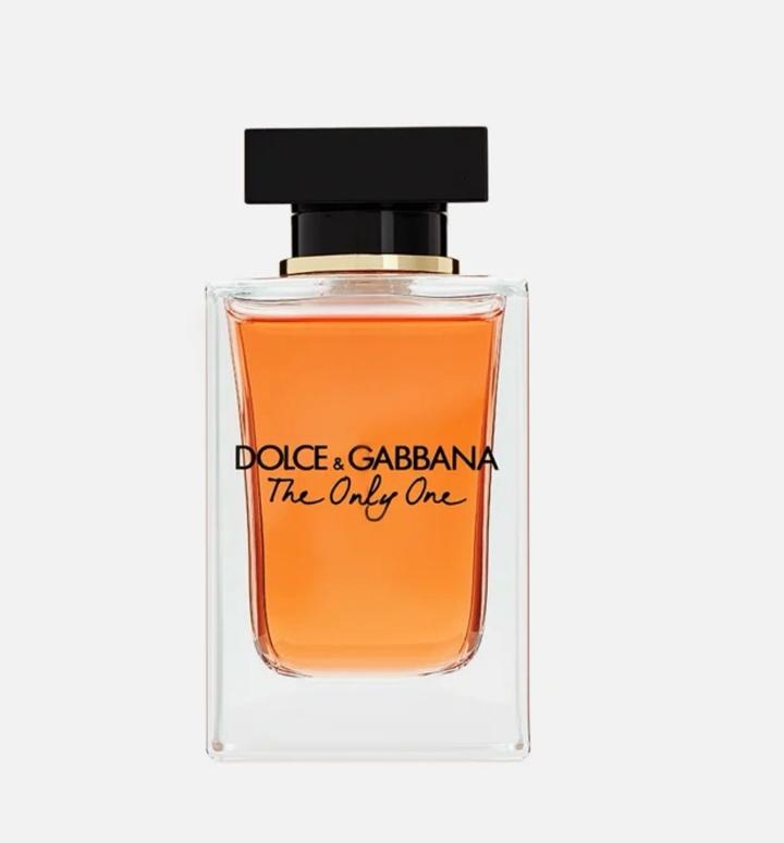 Dolce&Gabbana представляет невероятно женственный аромат The Only One.