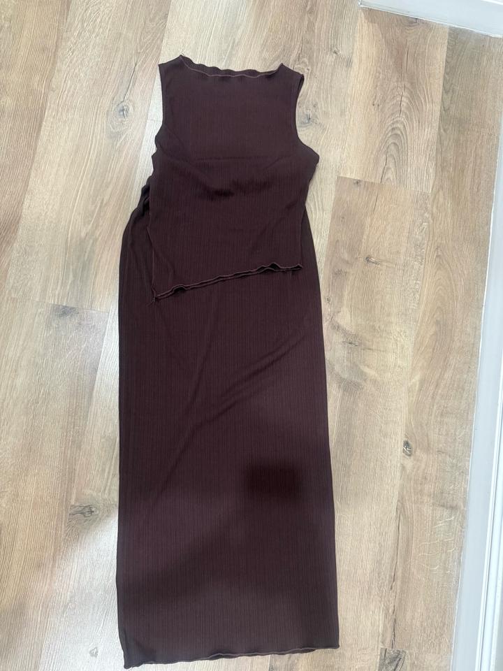 Двойка топ с юбкой миди