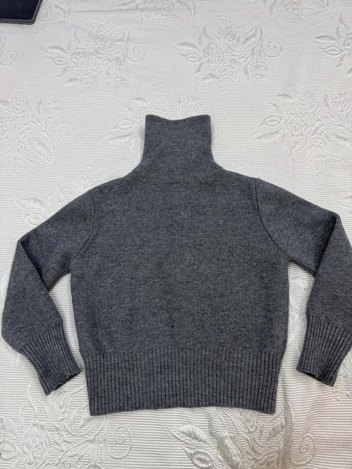 Серая двойка трикотаж брюки палаццо верх на замке размер S