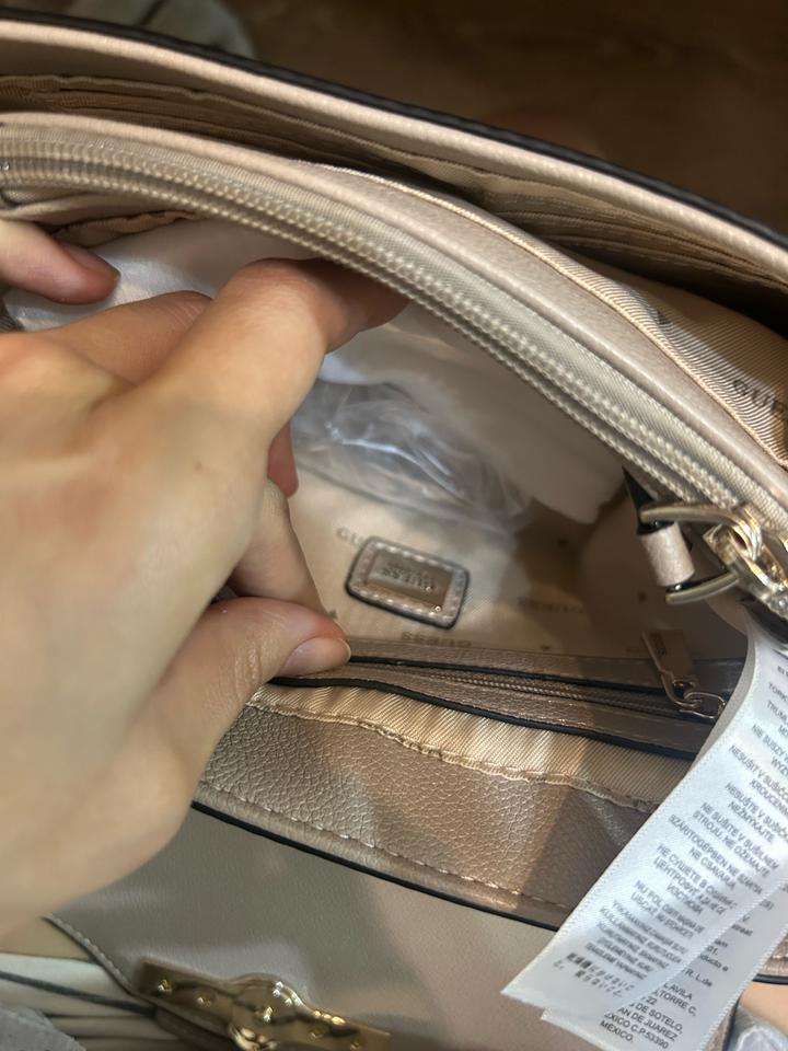 Сумка guess
