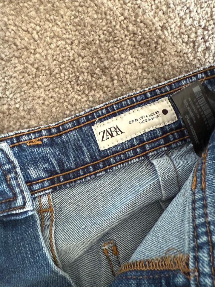 Джинсы от Zara