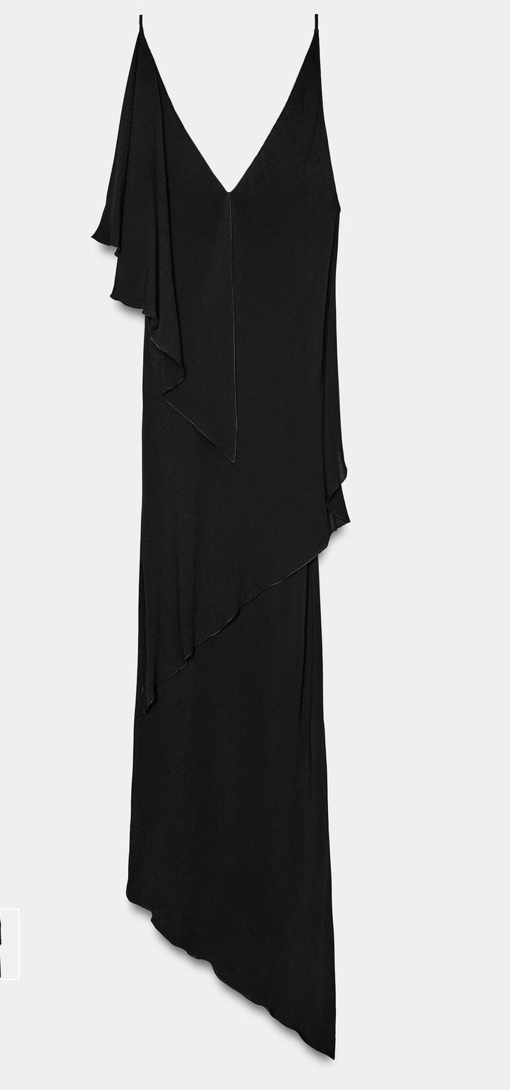 Черное платье Zara, летнее с вырезом