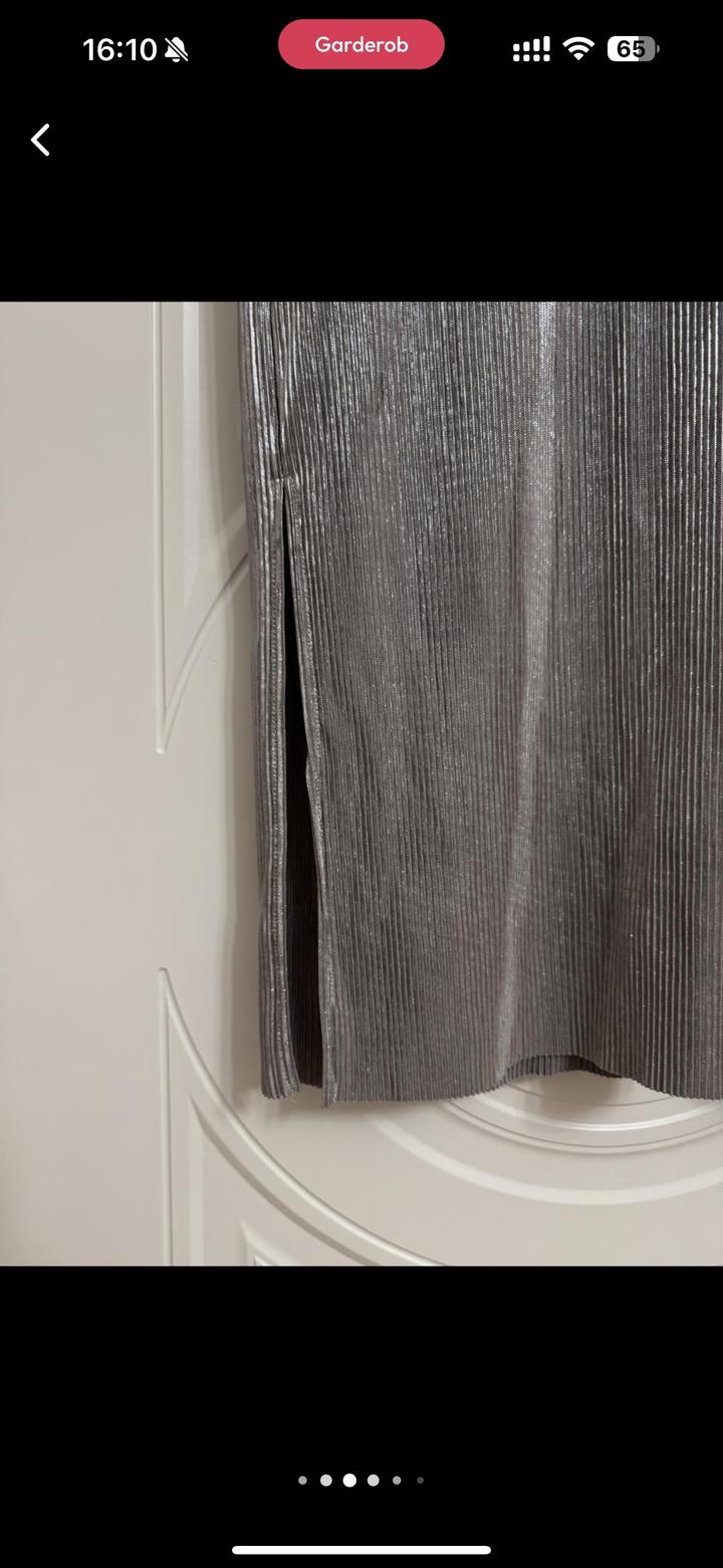 Платье ASOS плиссе металлик | M