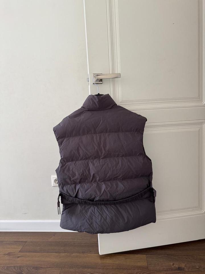 Безрукавка,размер S-M