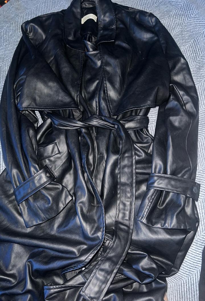 Кожаный тренч