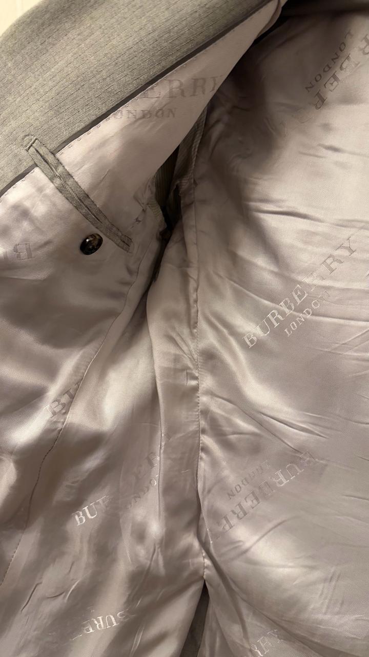 Костюм Burberry