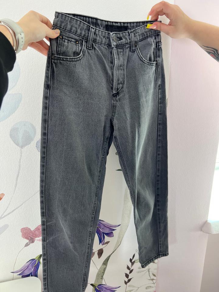 Джинсы stradivarius mom 10-12 лет