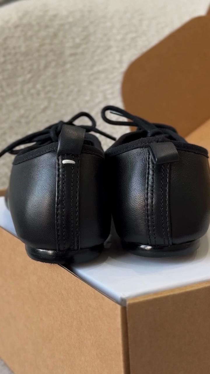 Черные туфли