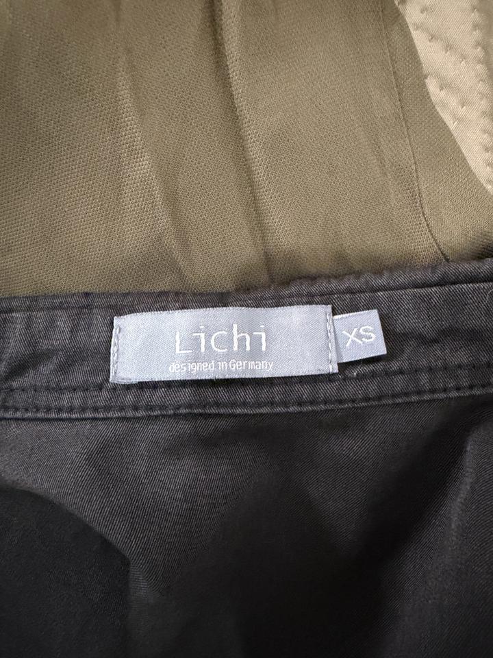 Платье от Lichi, 40 размер xs, состояние классное