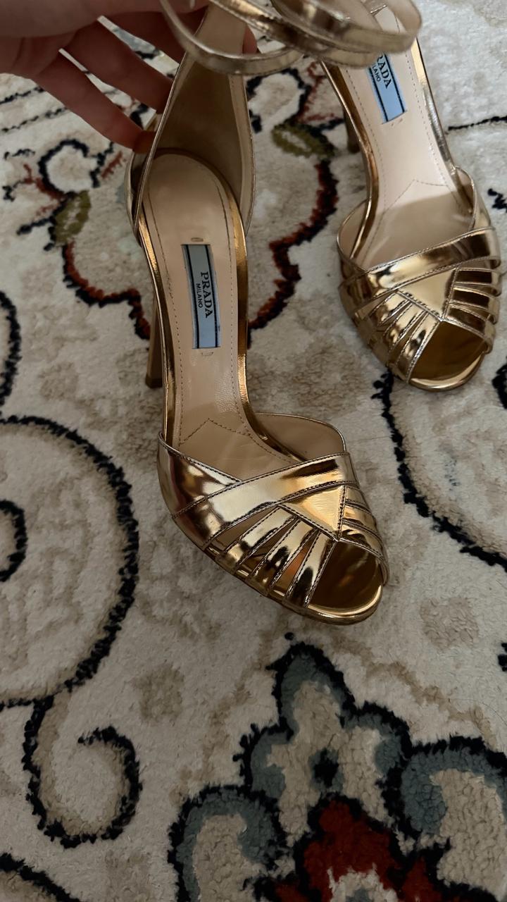 туфли Prada