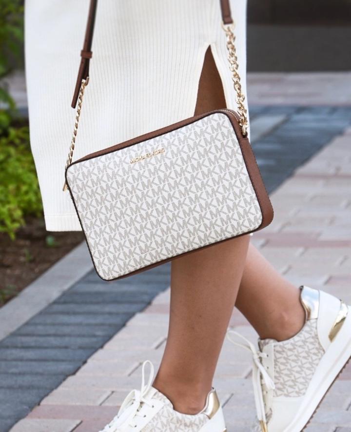 Michael Kors Jet Set Item(Оригинал)