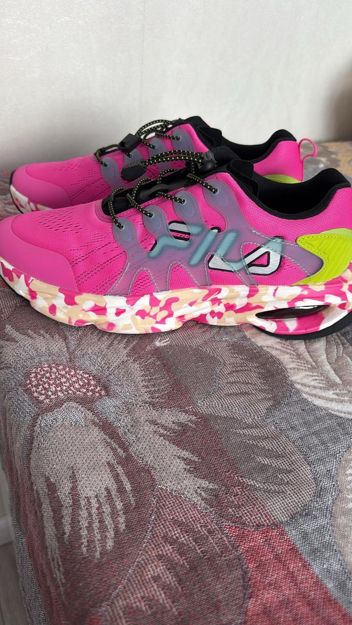 Кроссовки для бега Fils