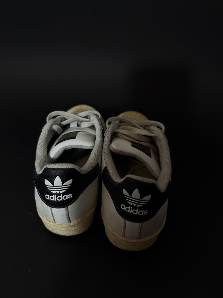 Adidas Superstar