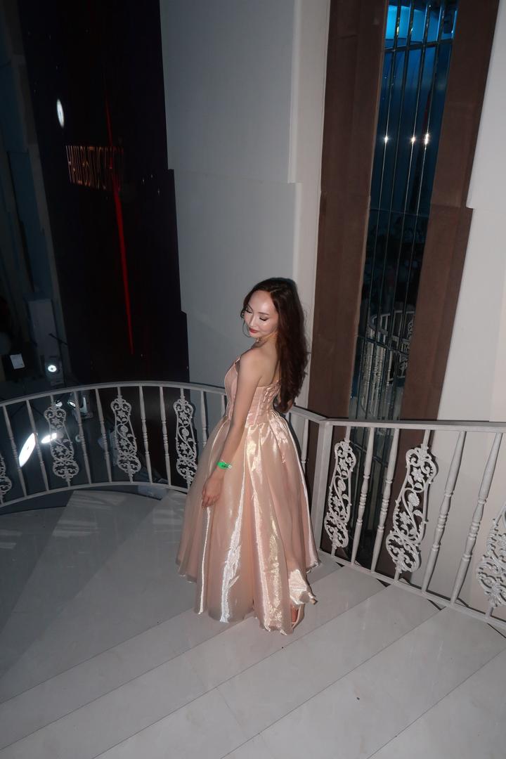 Нежное платье