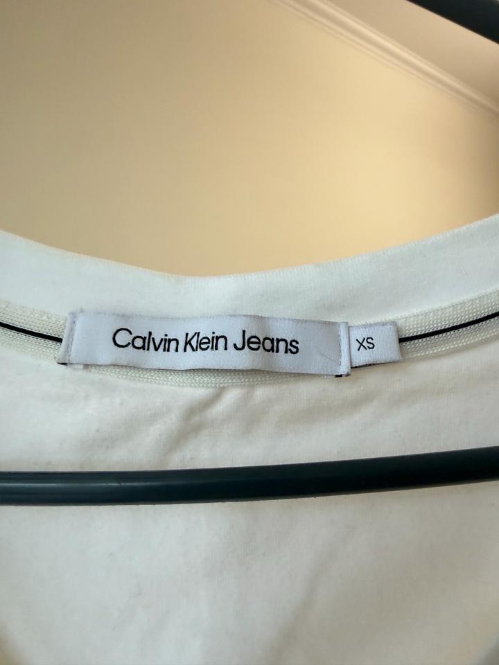 Футболка Calvin Klein