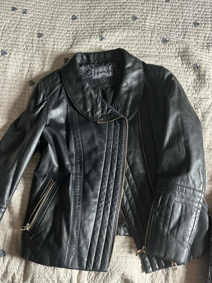 Кожанная куртка