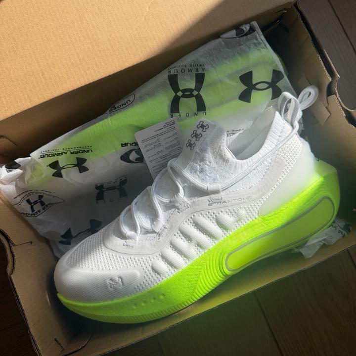 Кроссовки under armour