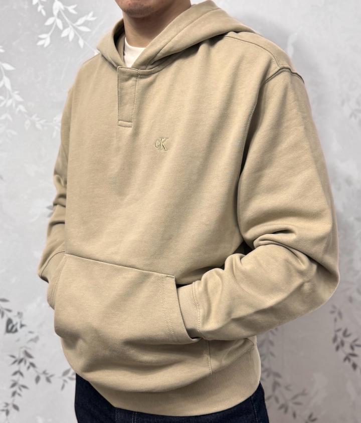 Худи Calvin Klein