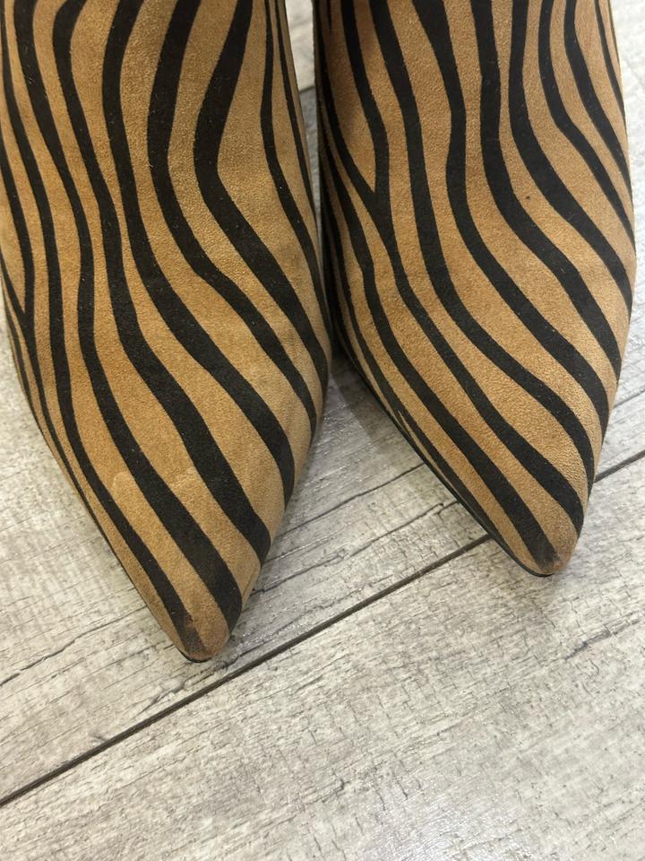 Замшевые ботильоны Leo