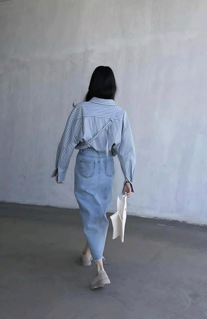 Джинсовая юбка корейского брэнда Daisydress