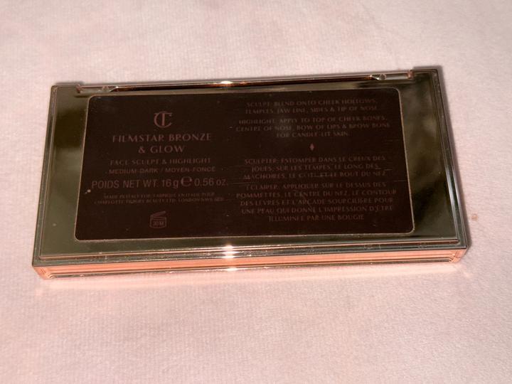 Палетка Charlotte Tilbury Filmstar Bronze & Glow в оттенке Medium to Dark