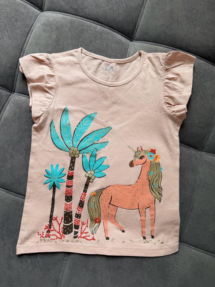 Футболка новая, на 4-5л